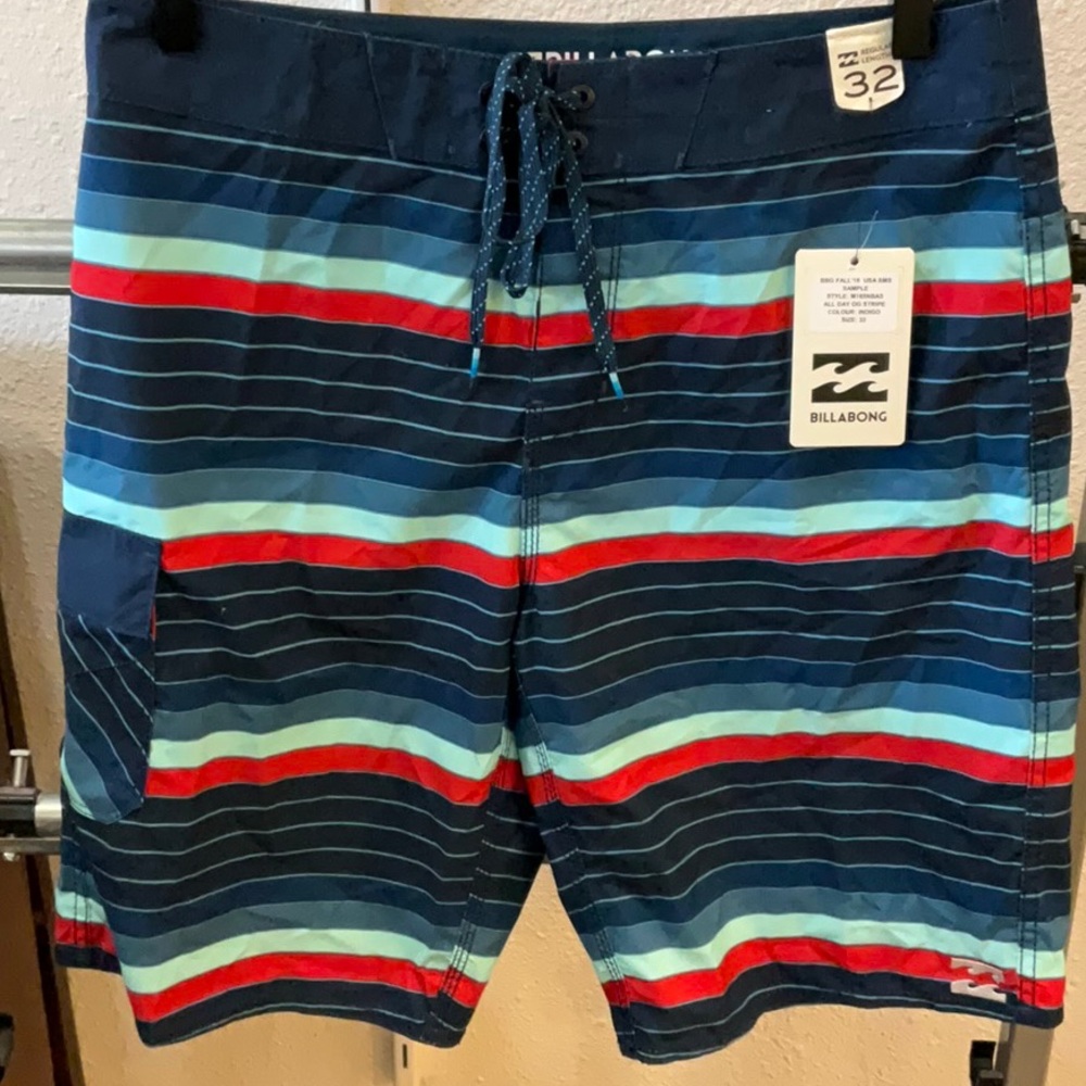 Billabong Men’s Board short